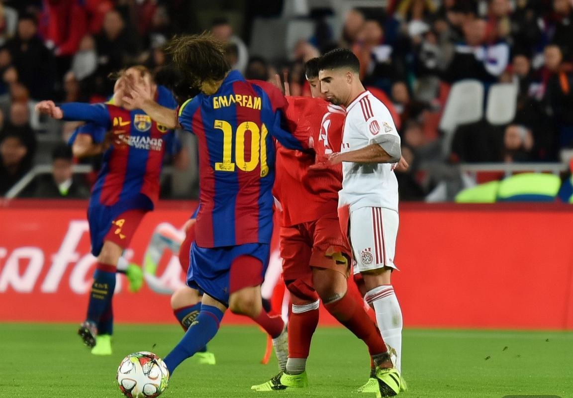 巴塞罗那VS拜仁：诺坎普巅峰对决，欧战传奇再续篇章(图3)